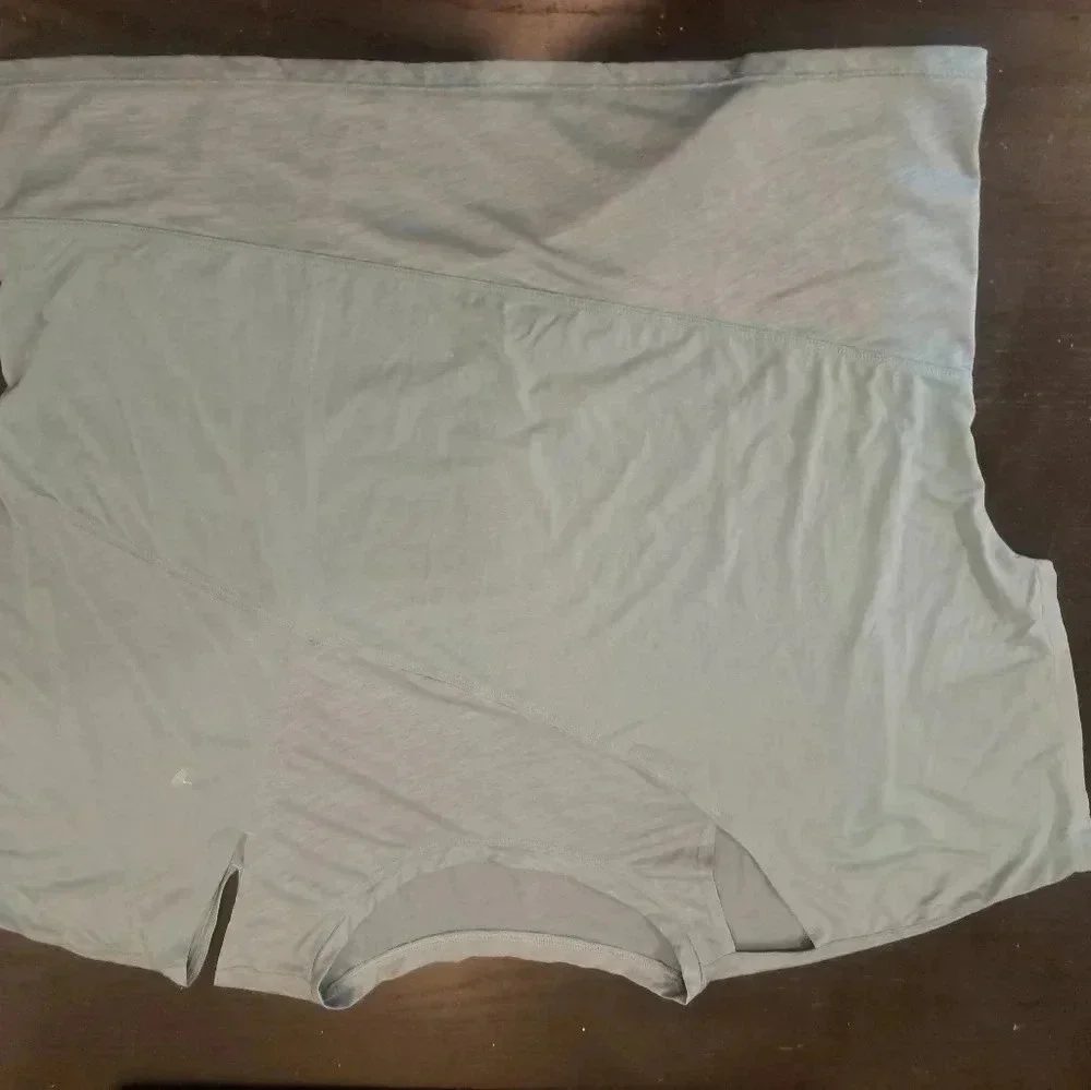 Lulemon no  inhibitions tee green - Picture 16 of 16